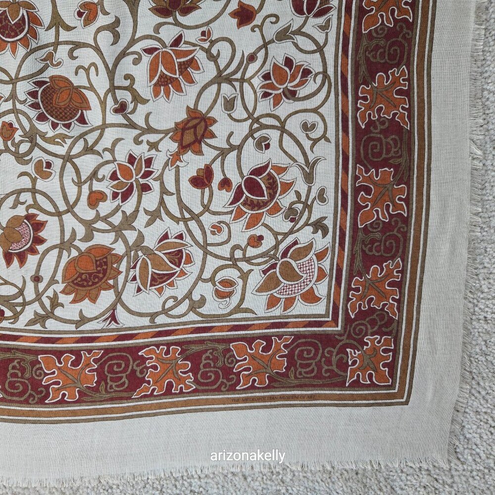 NWOT Metropolitan Museum of Art Wool & Silk Square Scarf Autumn Fall Colors NYC - Picture 11 of 16